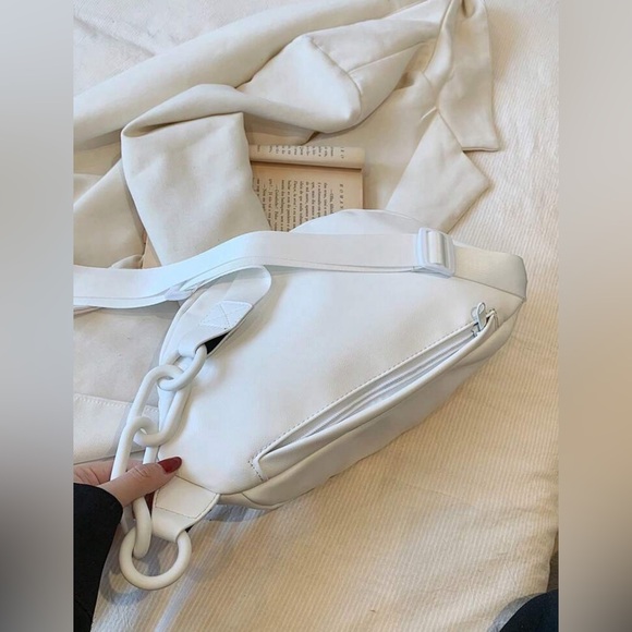 New Crossbody Bag, Fanny Pack - Picture 2 of 6